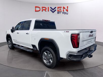 New 2026 GMC Sierra 2500 SLT w/ SLT Premium Package
