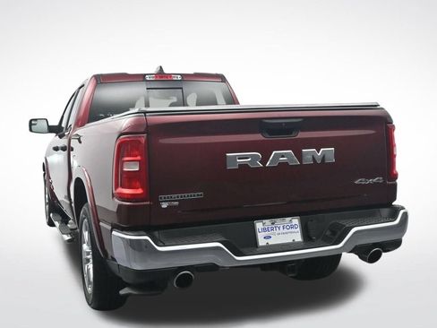 Used 2025 RAM 1500 Big Horn AWD/4WD image 9