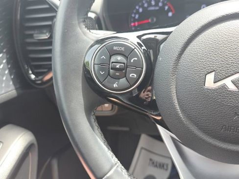 Used 2022 Kia Soul GT-Line FWD image 27
