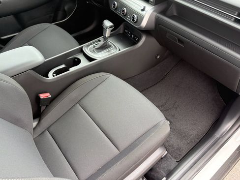 New 2026 Hyundai Kona SE FWD image 24