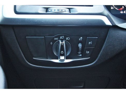 Used 2024 BMW X3 sDrive30i w/ Premium Package RWD image 22