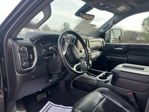 Used 2020 Chevrolet Silverado 2500 LTZ w/ LTZ Premium Package image 13