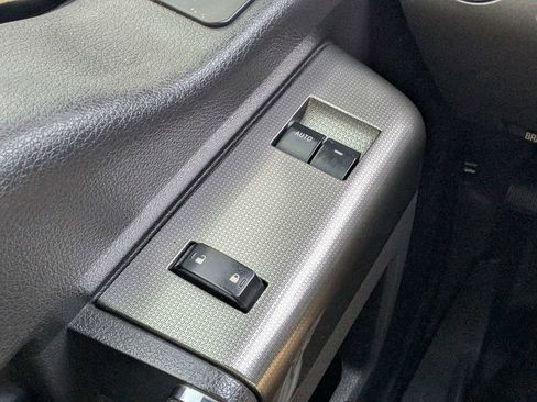 Used 2009 Ford F250 Lariat image 18