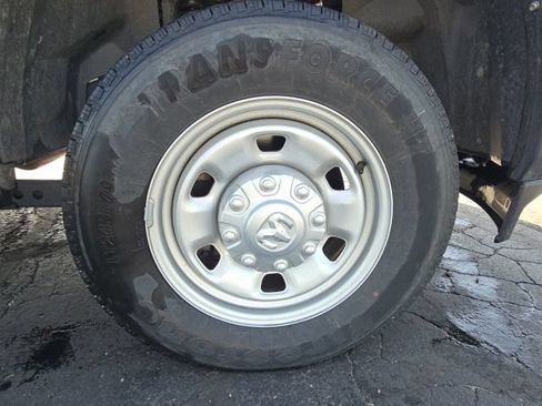 Used 2024 RAM 2500 Tradesman AWD/4WD image 26