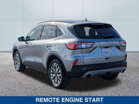 Certified 2022 Ford Escape Titanium w/ Class II Trailer Tow Package image 3