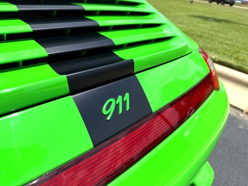 Used 2009 Porsche 911 Carrera 4 image 9