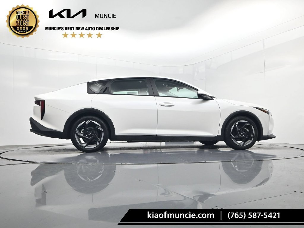 Used 2025 Kia K4 EX FWD image 44