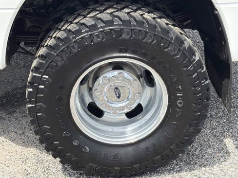 Used 2022 Ford F350 Lariat w/ Lariat Value Package AWD/4WD image 10