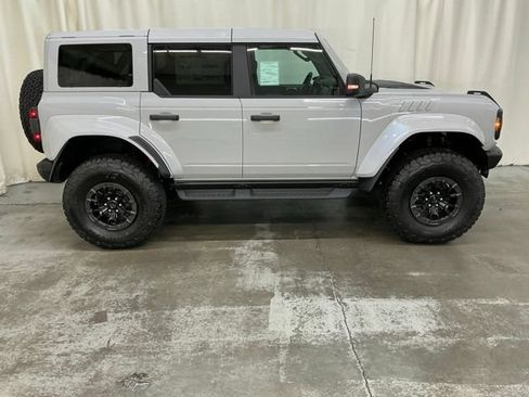 New 2026 Ford Bronco Raptor w/ Interior Carbon Fiber Pack AWD/4WD image 3