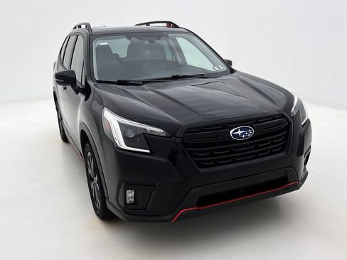 Used 2023 Subaru Forester Sport AWD/4WD image 3