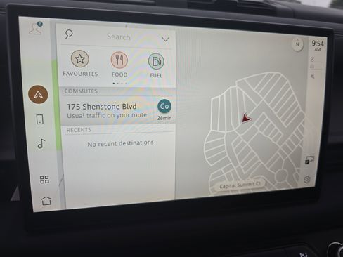 Used 2025 Land Rover Defender 110 S image 22