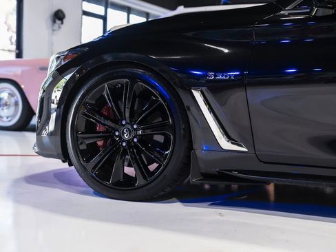 Used 2019 INFINITI Q60 Red Sport 400 w/ Proactive Package RWD image 8