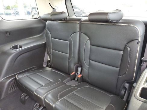 Used 2021 GMC Acadia Denali w/ Denali Technology Package image 94