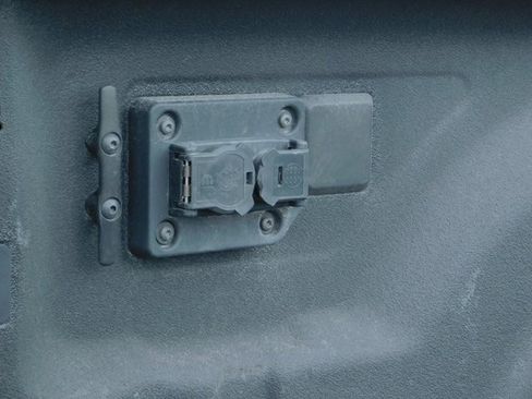 Used 2024 RAM 3500 Big Horn image 36