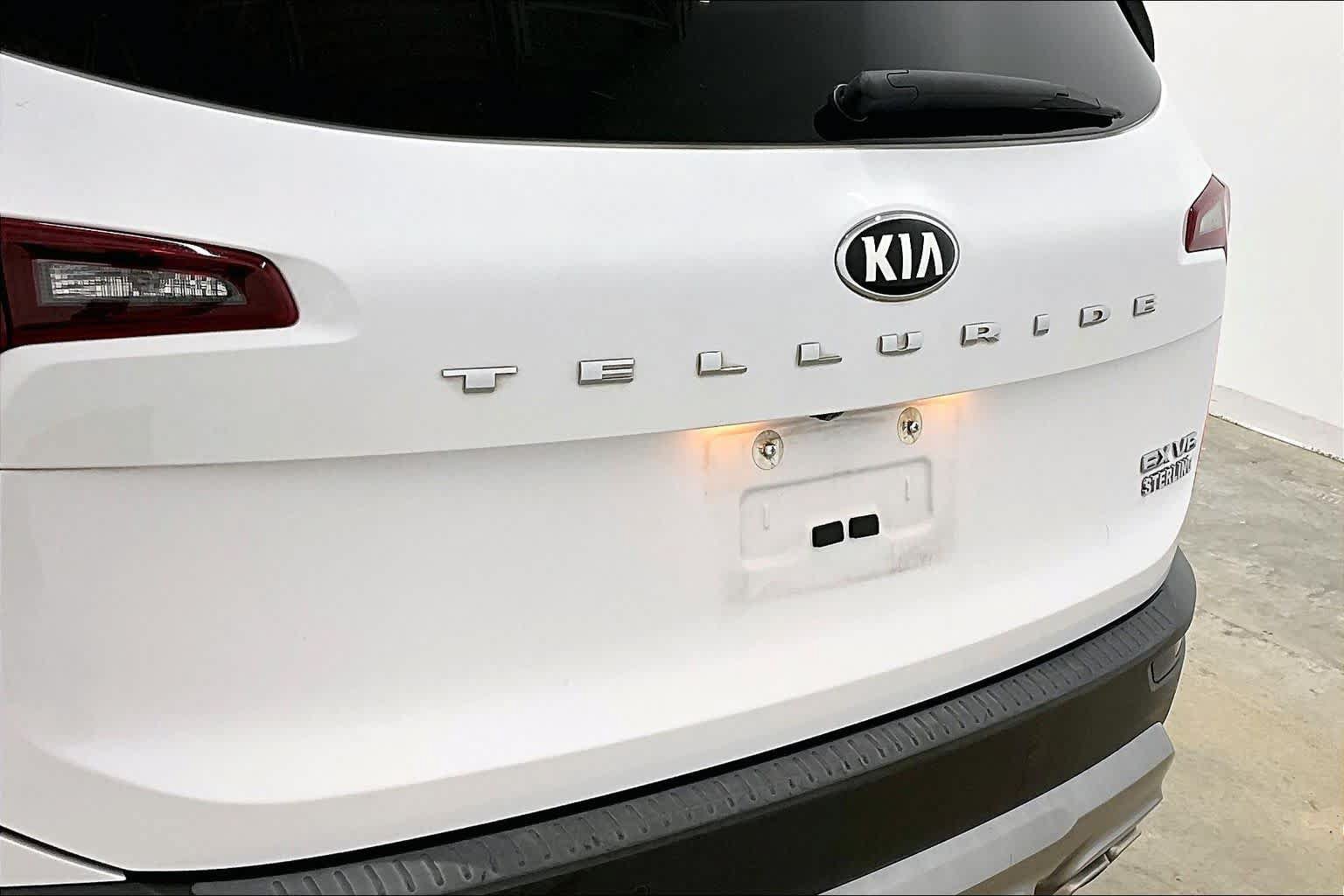 Used 2021 Kia Telluride EX w/ EX Premium Package FWD image 10