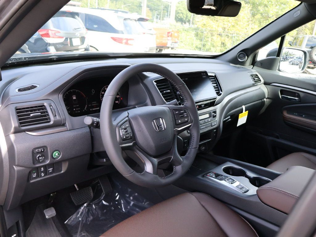New 2026 Honda Ridgeline RTL image 16