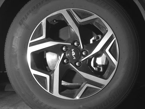Used 2025 Kia Sportage LX FWD image 13