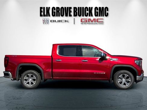 New 2026 GMC Sierra 1500 SLT w/ Max Trailering Package image 3