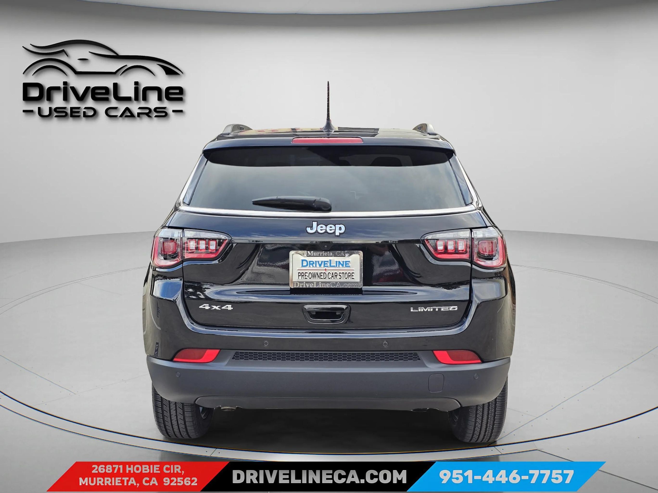 Used 2025 Jeep Compass Limited AWD/4WD image 3