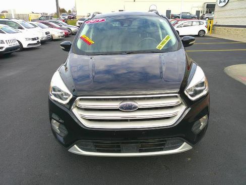 Used 2019 Ford Escape Titanium image 4