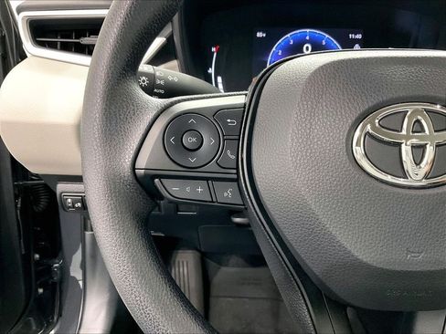 Used 2026 Toyota Corolla LE FWD image 22