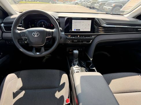 Used 2026 Toyota Camry LE FWD image 7