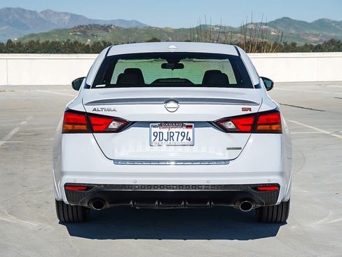 Used 2023 Nissan Altima 2.0 SR image 6