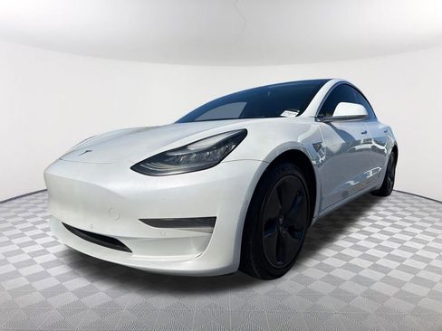 Used 2020 Tesla Model 3 Standard Range Plus RWD image 1