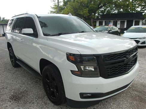 Used 2017 Chevrolet Tahoe LT RWD image 3