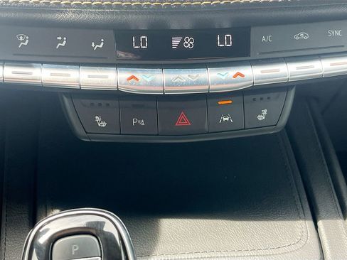 Used 2021 Cadillac XT4 Sport w/ Cold Weather Package FWD image 19