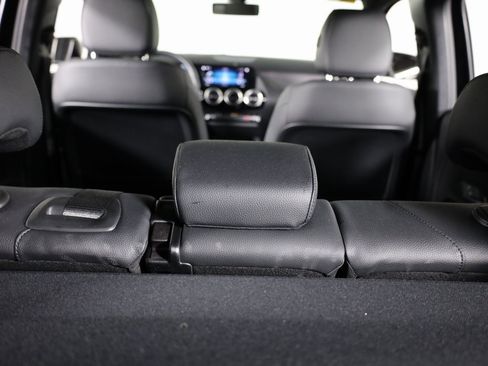 Used 2023 Mercedes-Benz GLA 250 4MATIC image 47