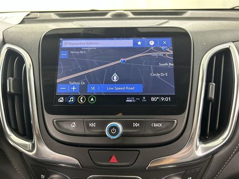 Used 2019 Chevrolet Equinox Premier AWD/4WD image 18