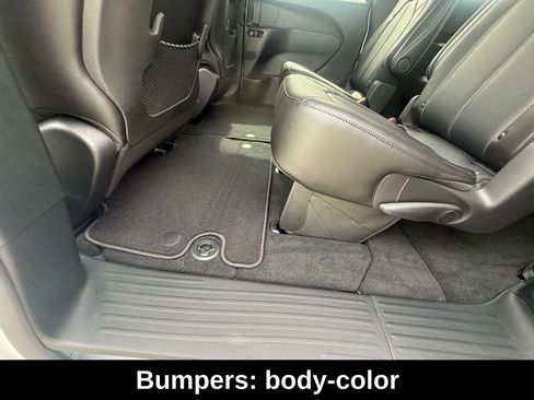 New 2026 Chrysler Pacifica Select image 26