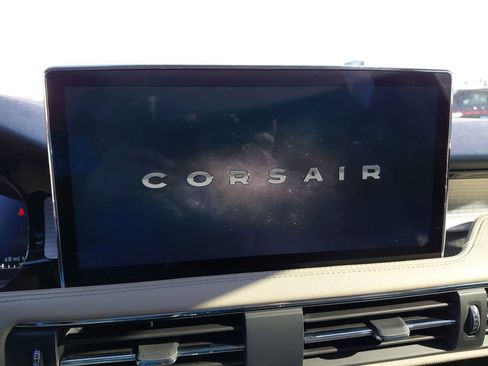 New 2026 Lincoln Corsair Premiere image 11