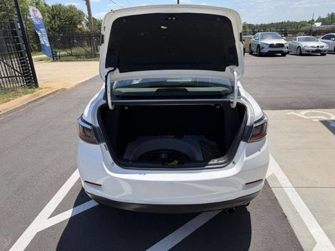 Used 2016 Scion iA FWD image 10
