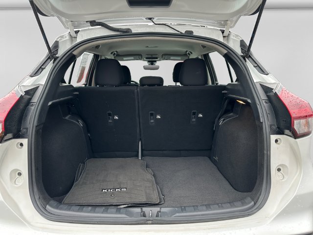 Certified 2024 Nissan Kicks SV w/ Interior Electronics Package FWD image 20