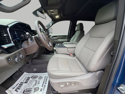 New 2026 Chevrolet Silverado 2500 LT w/ Texas Edition AWD/4WD image 17