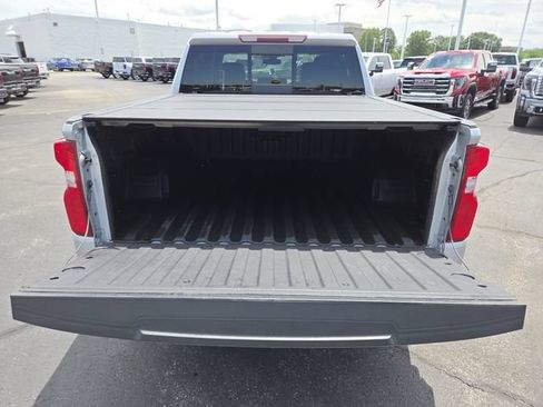 Used 2020 Chevrolet Silverado 1500 LTZ w/ LTZ Premium Package AWD/4WD image 30