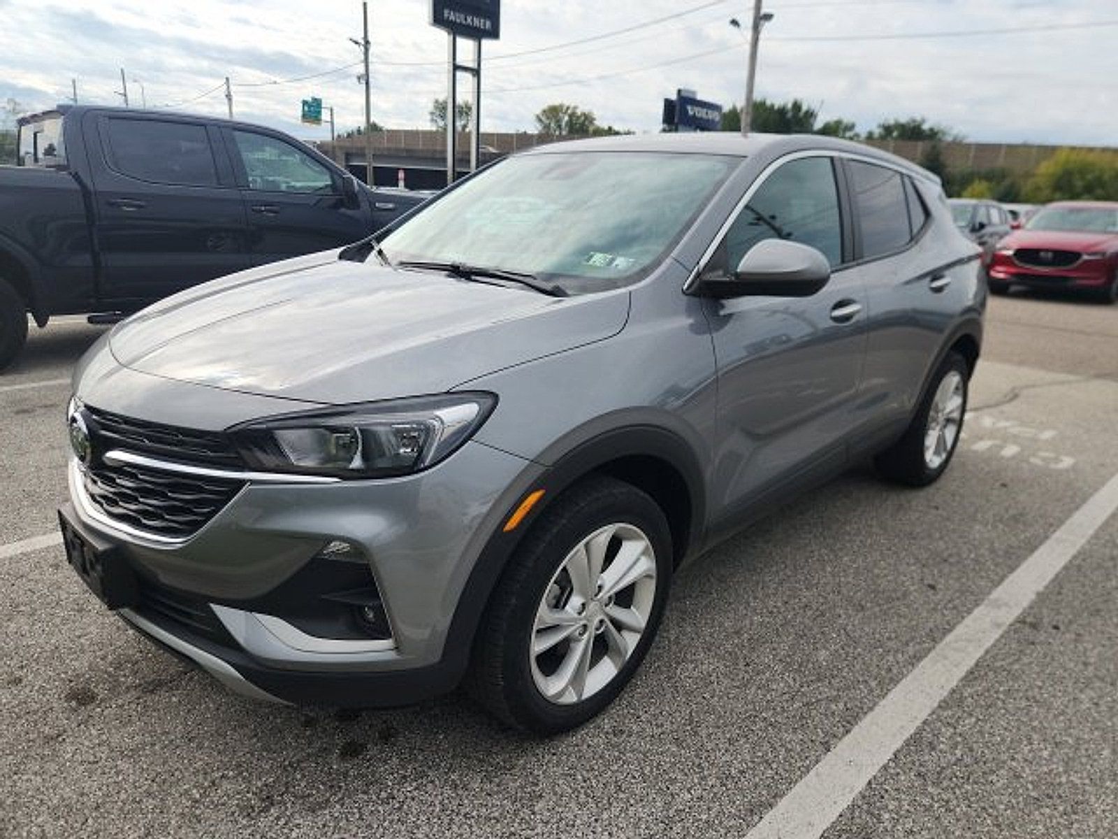 Used 2023 Buick Encore GX Preferred w/ Cold Weather Comfort Package AWD/4WD image 2