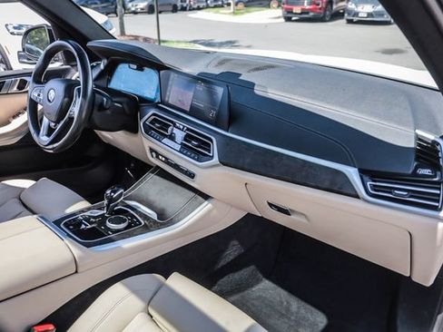 Used 2022 BMW X5 xDrive40i AWD/4WD image 63