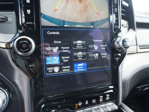 Used 2020 RAM 1500 Limited AWD/4WD image 21