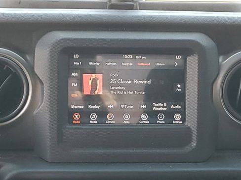 Used 2021 Jeep Gladiator Sport AWD/4WD image 14