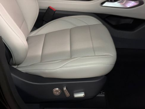 New 2026 Lincoln Nautilus Premier w/ Equipment Group 102A AWD/4WD image 12