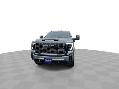 Used 2024 GMC Sierra 2500 Denali Ultimate w/ Max Trailering Package AWD/4WD image 3