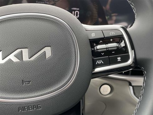 New 2025 Kia Sorento EX w/ Panoramic Sunroof Package image 19