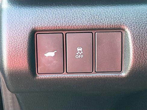 Used 2025 Honda Pilot EX-L image 10