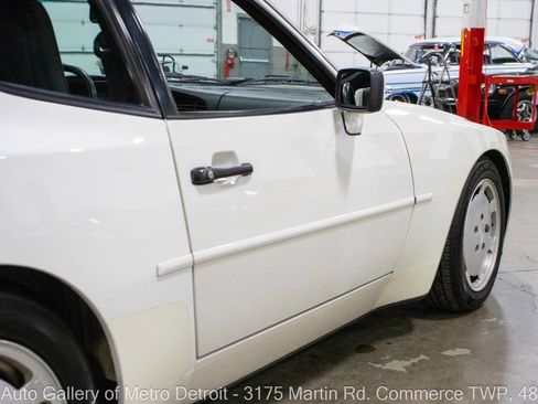 Used 1988 Porsche 944 Turbo image 23