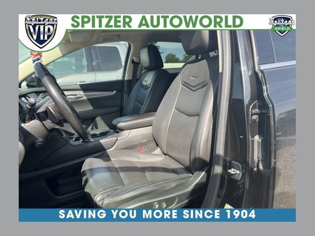 Used 2019 Cadillac XT5 Luxury AWD/4WD image 1
