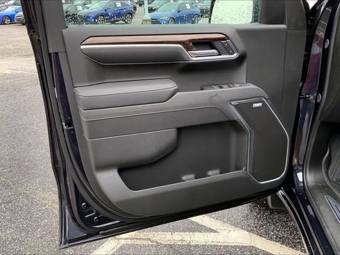 New 2026 GMC Sierra 1500 Elevation image 10