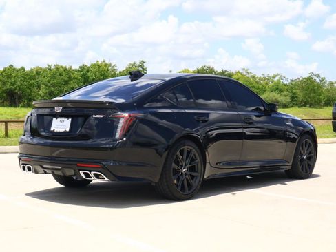 Used 2026 Cadillac CT5 V RWD image 5